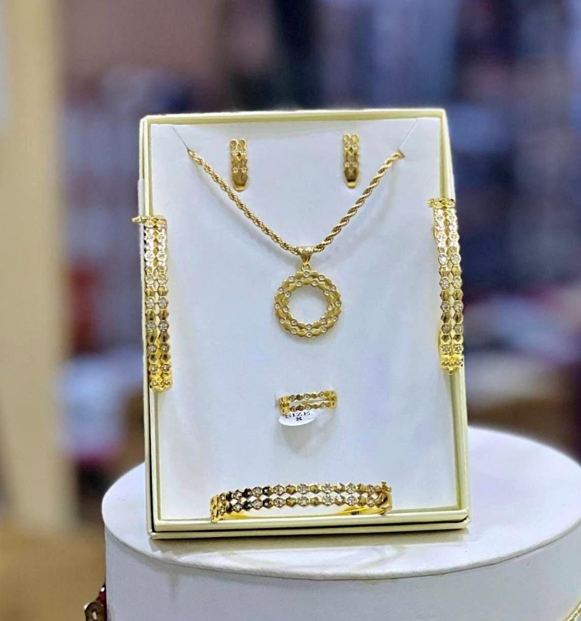 طقم مجوهرات نسائي – موديل 401