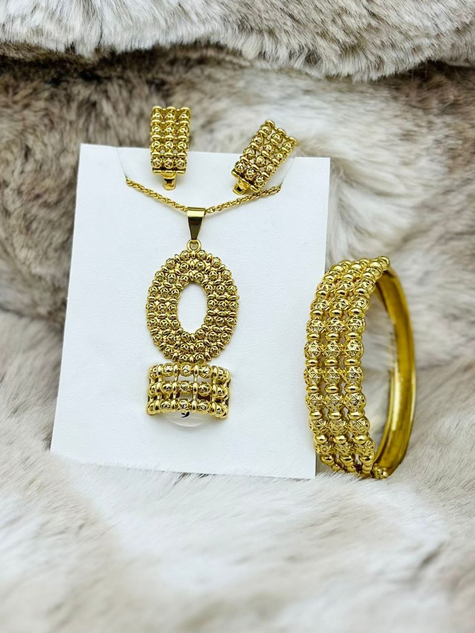 سوار نسائي أنيق – رقم 133