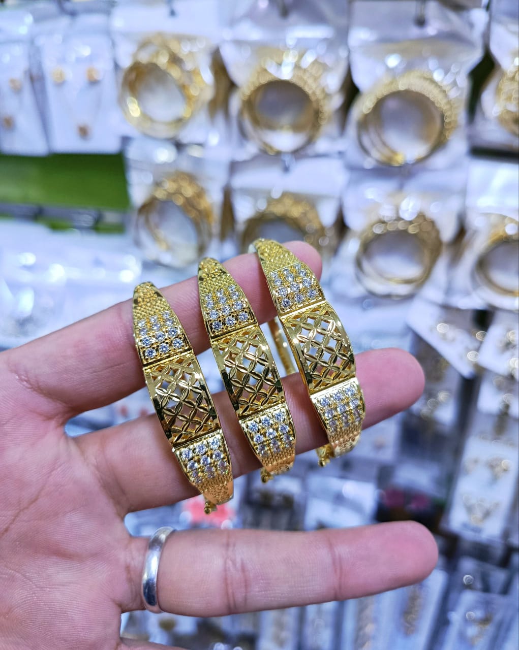 سوار نسائي أنيق – رقم 165