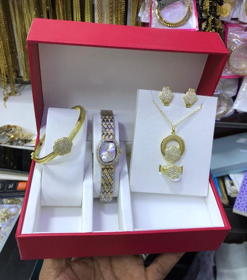 ساعة أنيقة – موديل 151