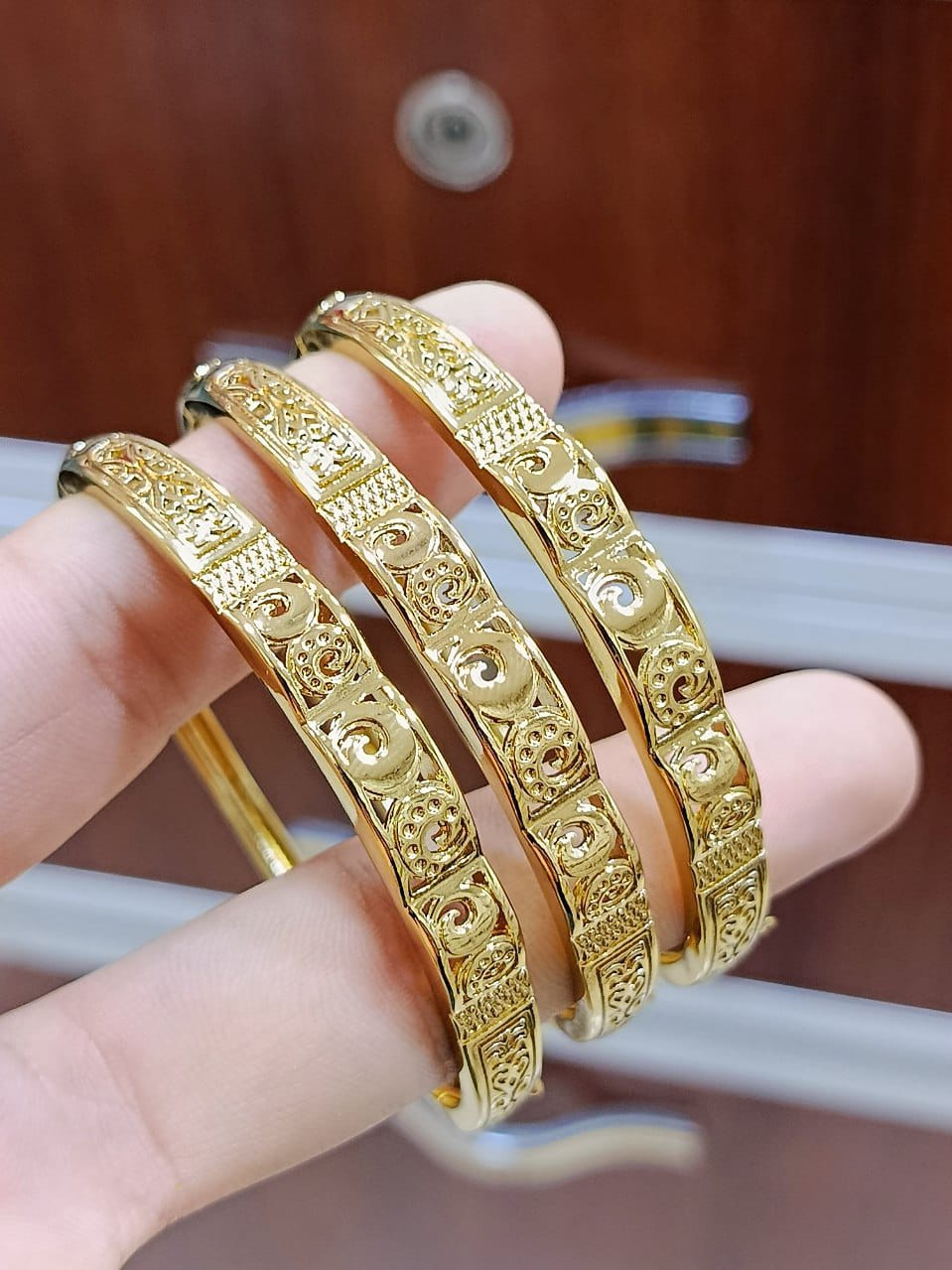 سوار نسائي أنيق – رقم 325