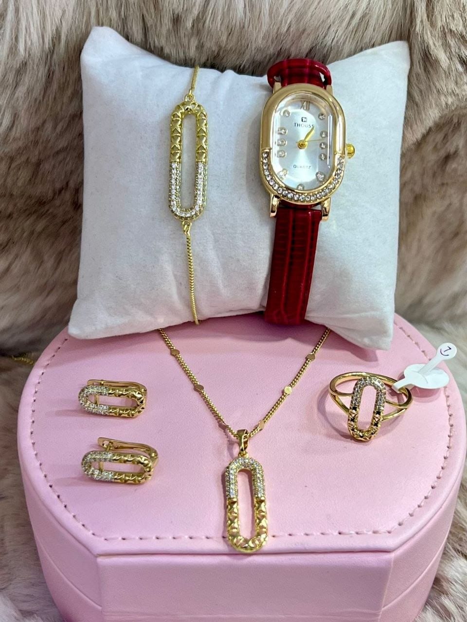 طقم ساعة وإكسسوارات – رقم 350
