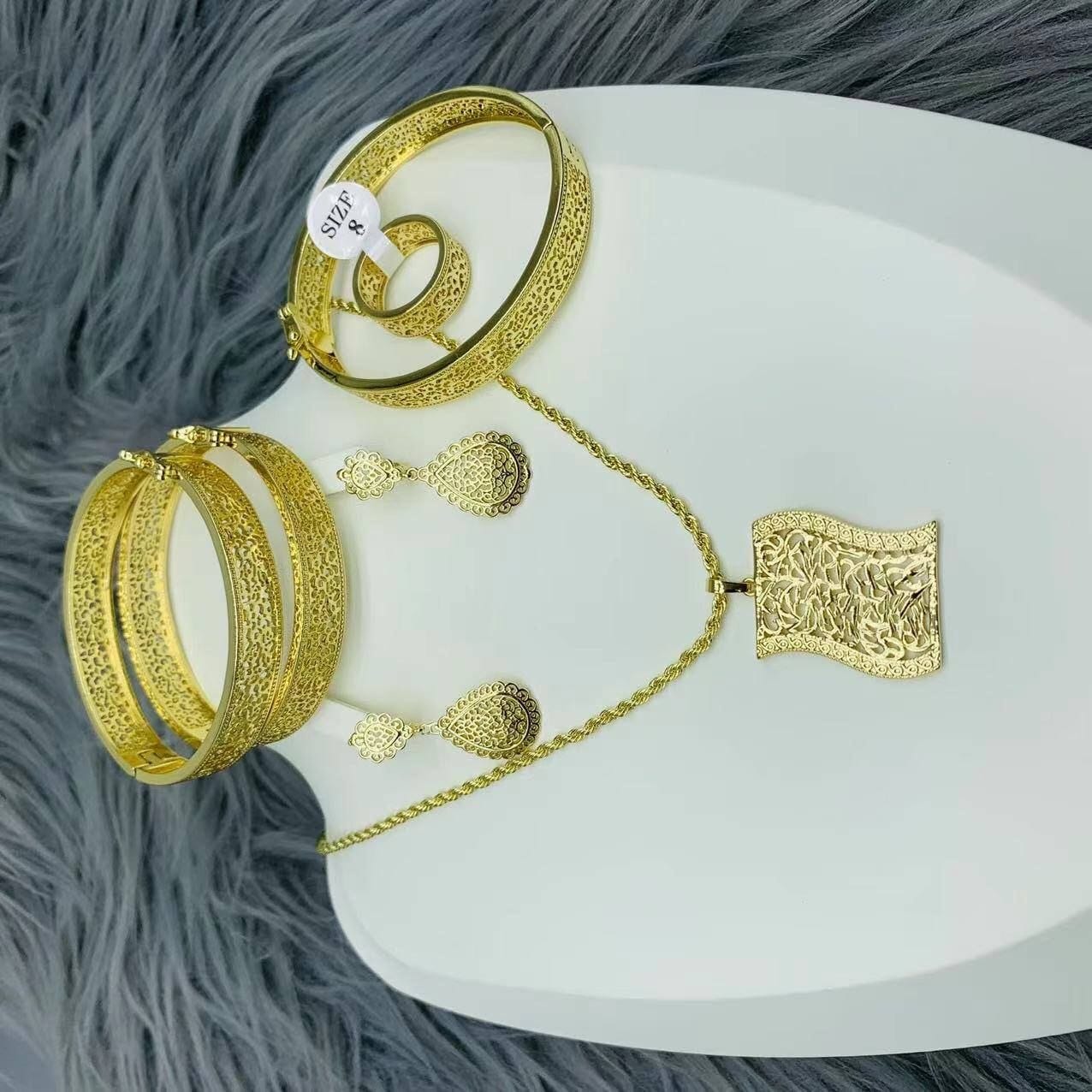 طقم مجوهرات نسائي – موديل 206