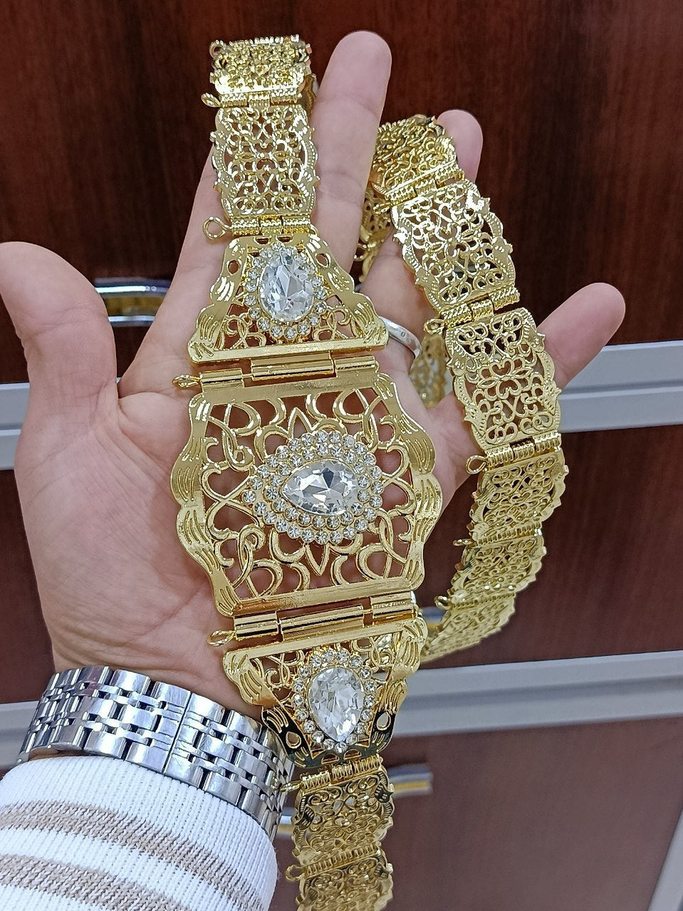 ساعة أنيقة – موديل 303