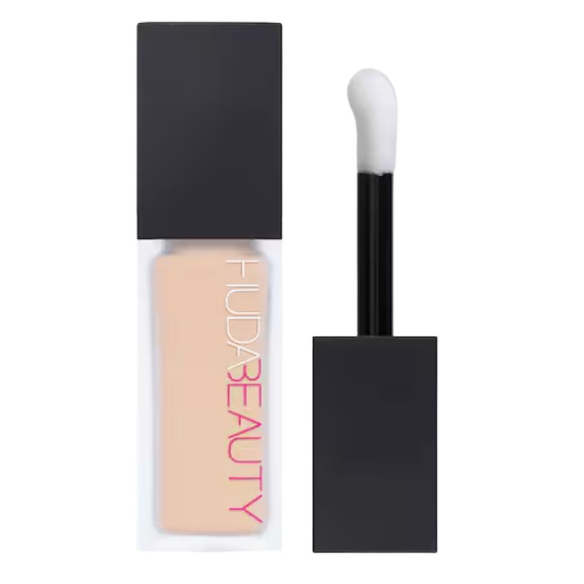 HUDA BEAUTY - LIQUID CONCEALER 3.3B