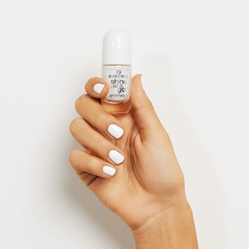 ESSENCE SHINE LAST & GO ! GEL NAIL POLISH 33 WILD WHITE WAYS